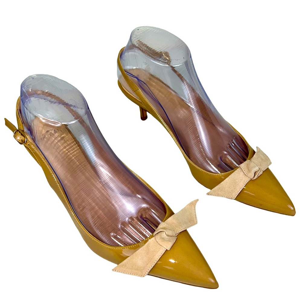 ALEXANDRE BIRMAN SLINGBACK PUMPS IN CAMEL PATENT LEATHER